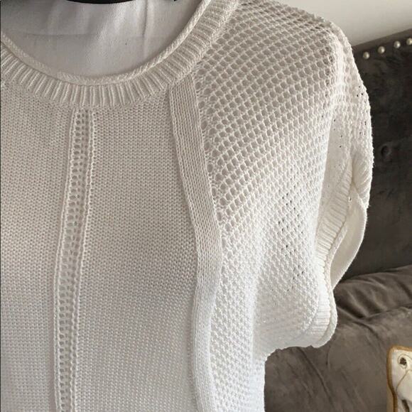White Ivory Knit Asymmetrical Round Neck Short Sleeve Sweater S - Picture 3 of 6